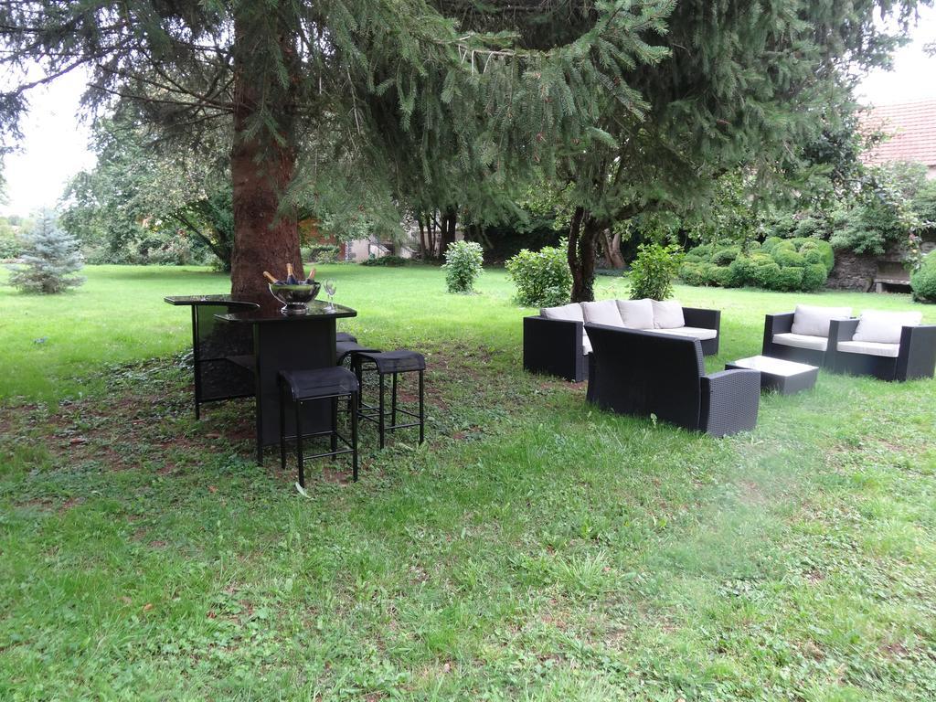 La Bromontoise Chambres D'Hotes Pontgibaud Kültér fotó